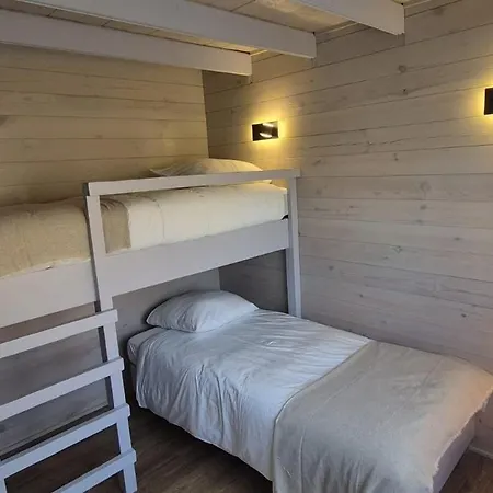 Le Chalet Du Grand Jardin * Vitrac (Puy-de-Dome)