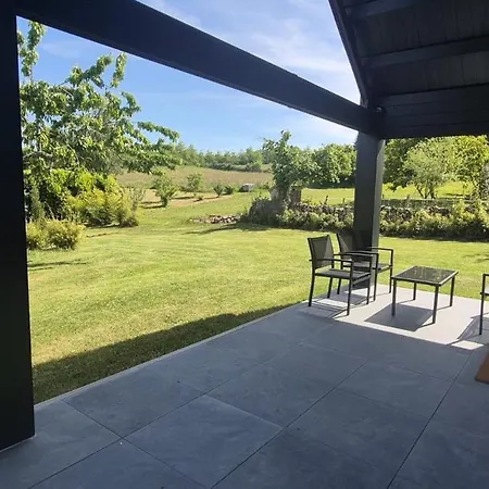 Nature Chalet